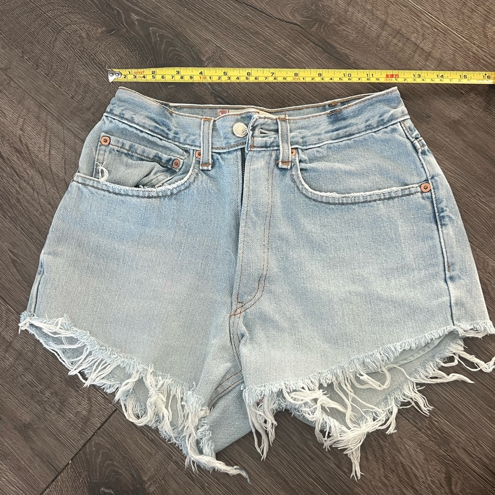Vintage Light Blue Denim Frayed Hem Women Shorts